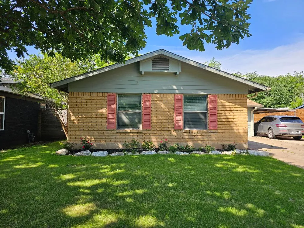 1812 Forestglade Drive Austin, TX 78745