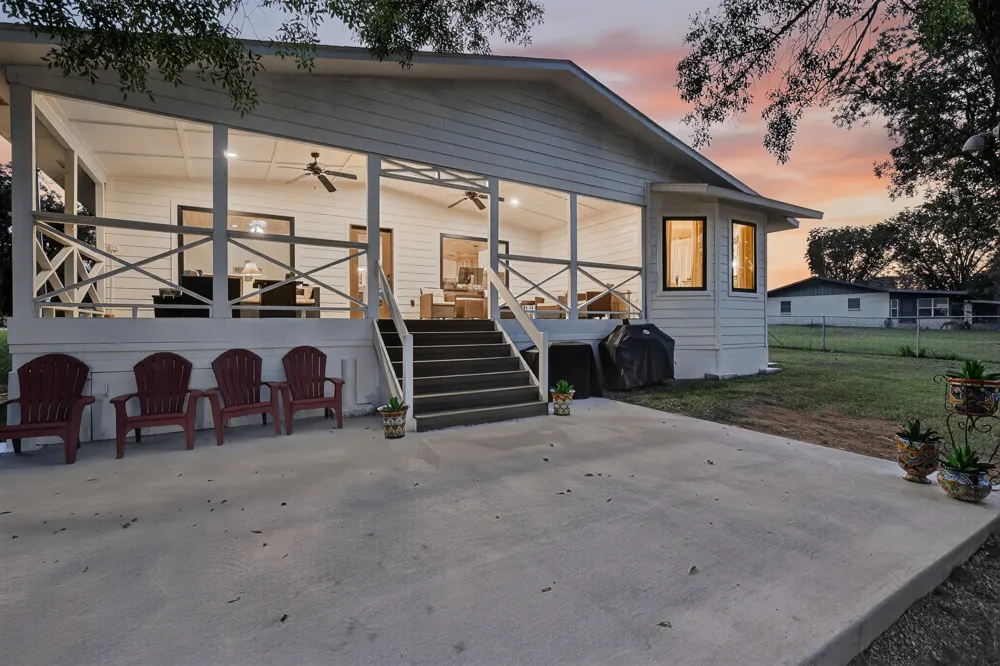 710 Sandy Harbor Drive Horseshoe Bay, TX 78657