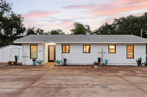710 Sandy Harbor Drive