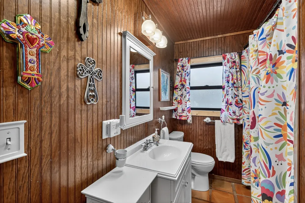 710 Sandy Harbor Drive Horseshoe Bay, TX 78657