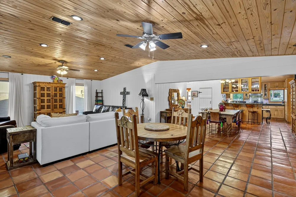 710 Sandy Harbor Drive Horseshoe Bay, TX 78657