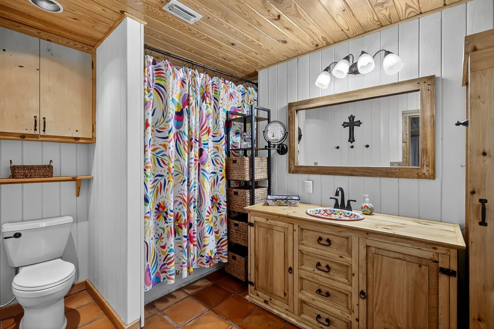 710 Sandy Harbor Drive Horseshoe Bay, TX 78657