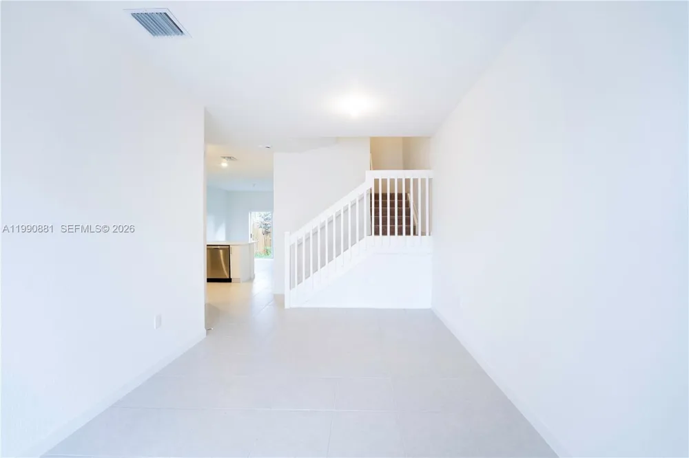 5514 NW 27th St Lauderhill, FL 33313