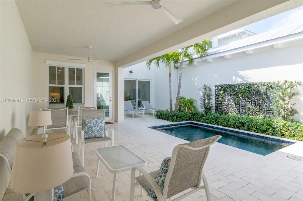 11269 SE Blair Ln Hobe Sound, FL 33455