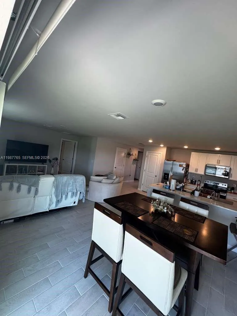 9013 Meadow Cir La Belle, FL 33935