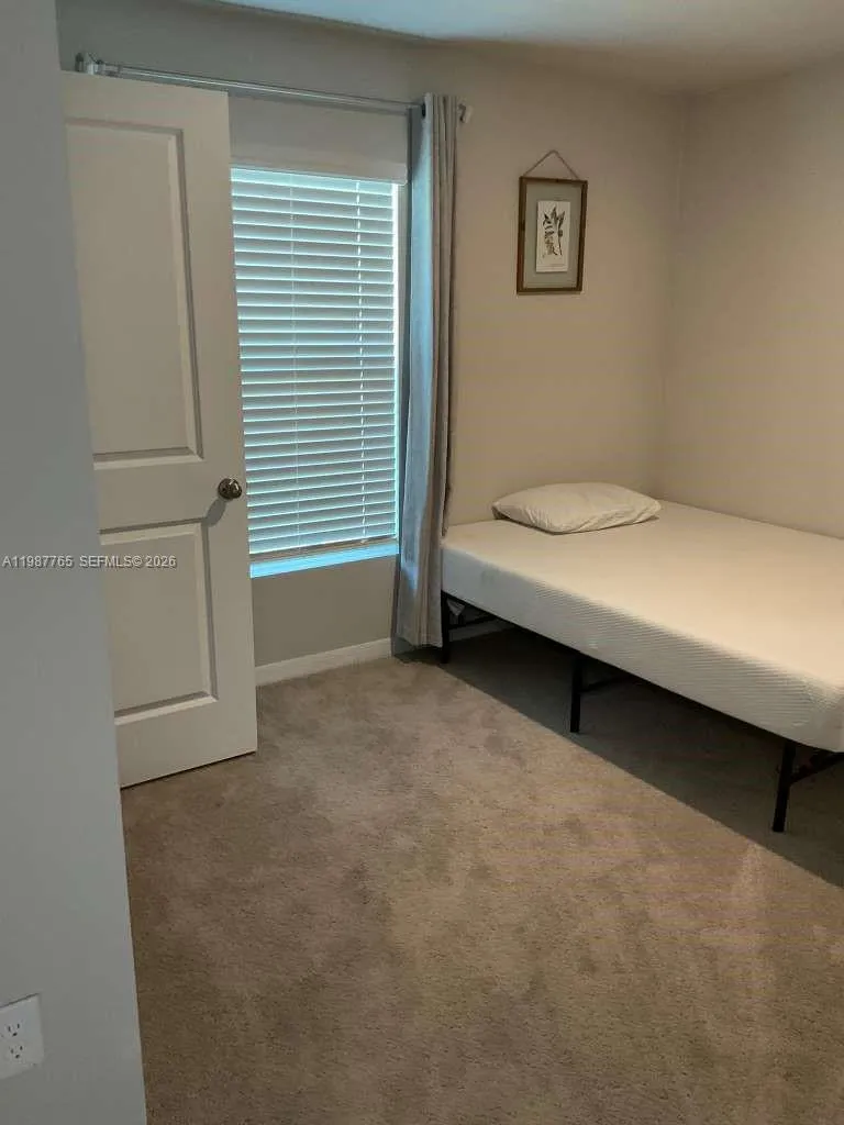 9013 Meadow Cir La Belle, FL 33935
