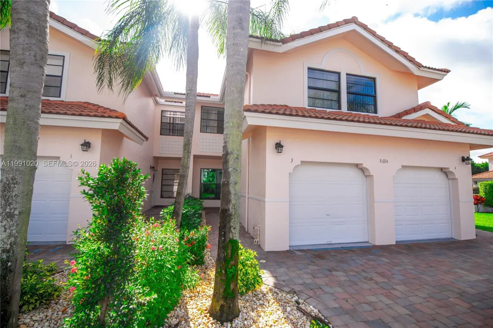 8694 Via Reale #3 Boca Raton, FL 33496