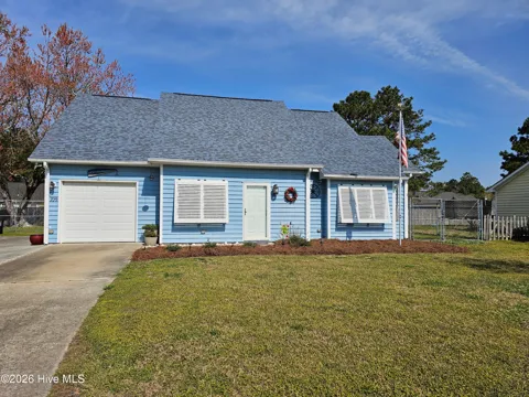 709 Windy Trail