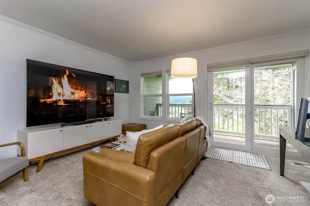 19905 4th Avenue NE #I Poulsbo, WA 98370