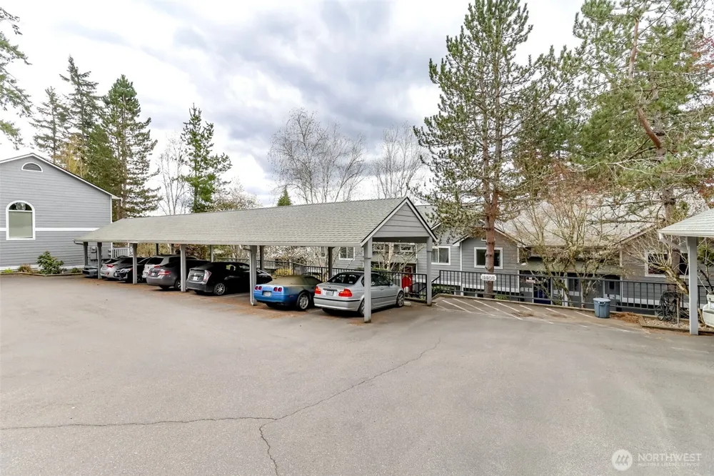 19905 4th Avenue NE #I Poulsbo, WA 98370