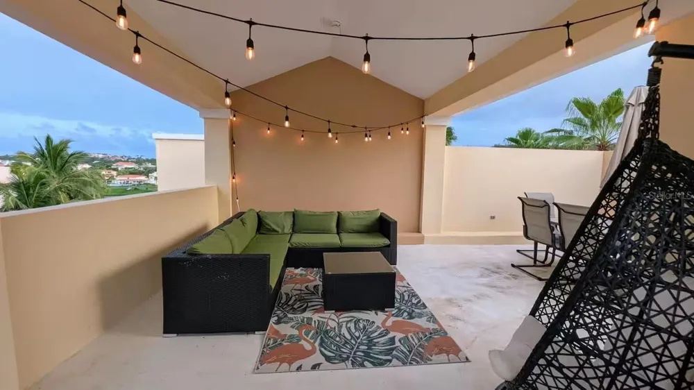 180 PALMAS DRIVE #27C Humacao, PR 00791