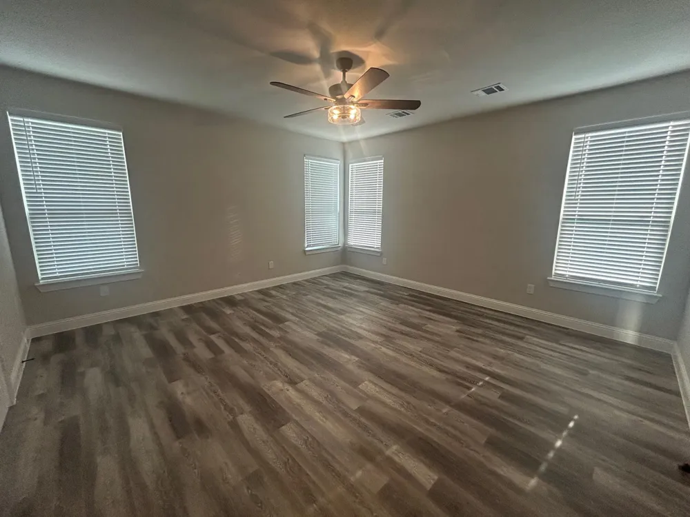 4001 Avion Drive Sanger, TX 76266