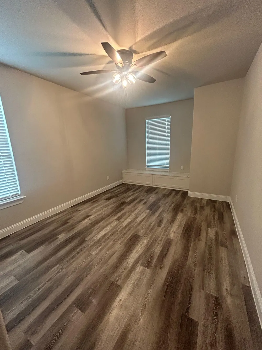 4001 Avion Drive Sanger, TX 76266