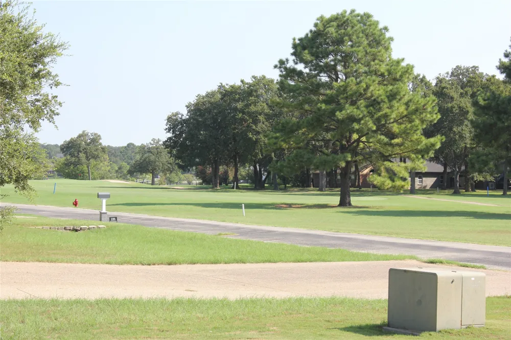 102 Wasco Cove Lake Kiowa, TX 76240