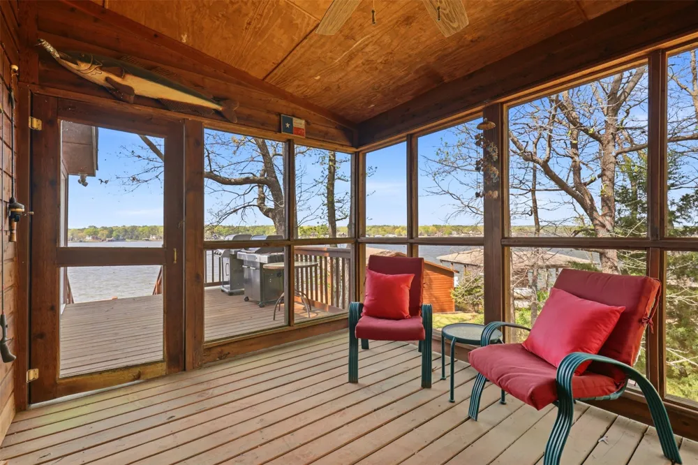 307 S Park Road Scroggins, TX 75480