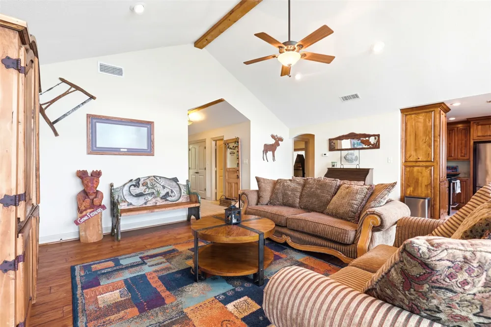 307 S Park Road Scroggins, TX 75480