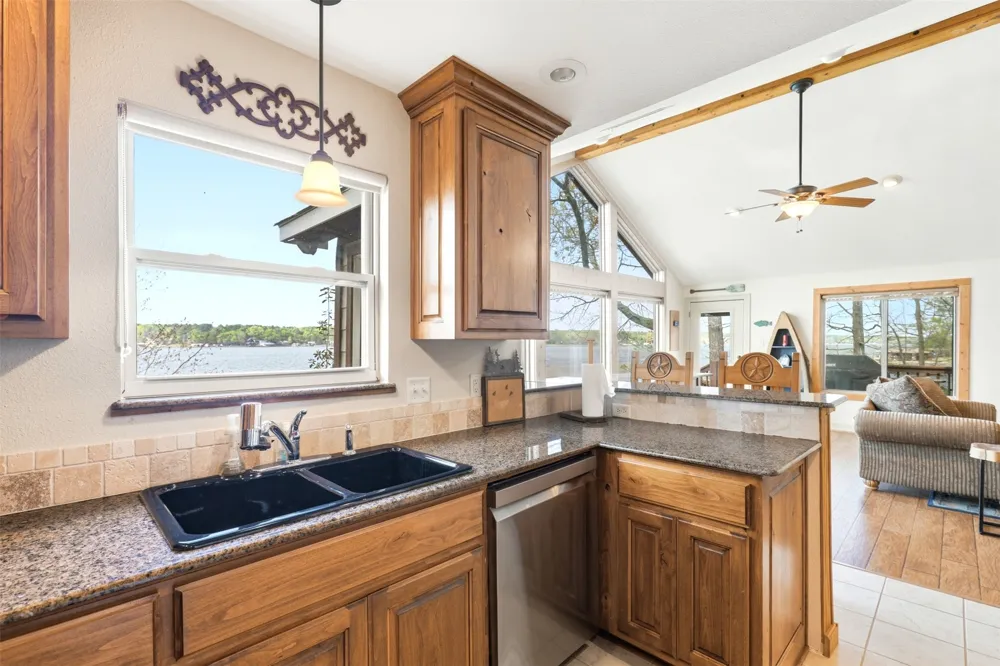 307 S Park Road Scroggins, TX 75480