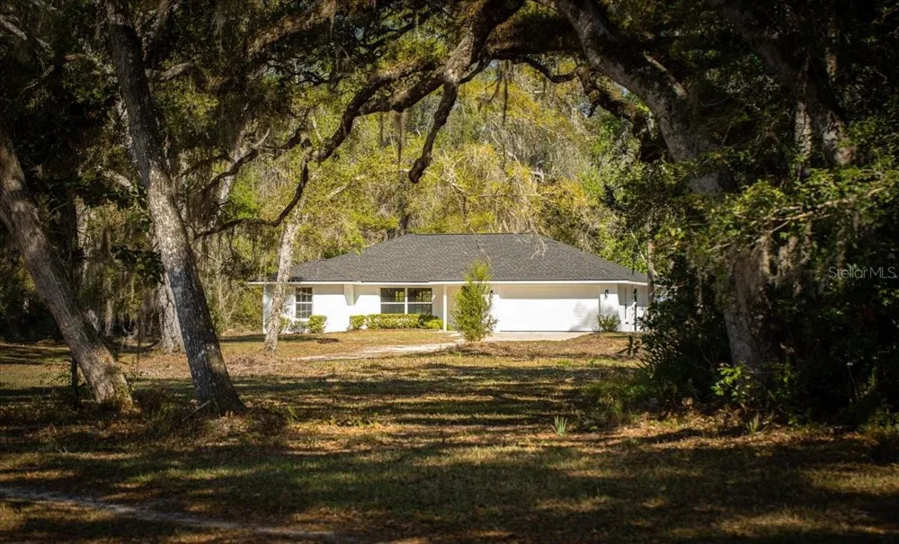 957 NE 354TH AVENUE Old Town, FL 32680