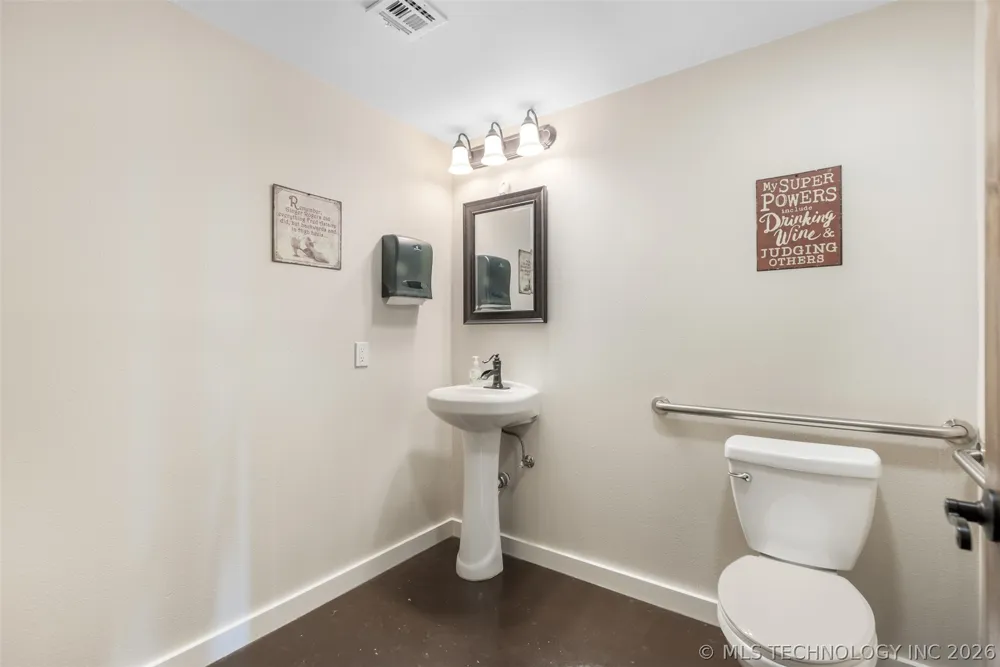 488 Rock House Road Bennington, OK 74723