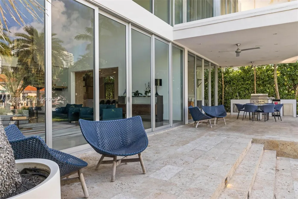 410 Golden Beach Dr Golden Beach, FL 33160