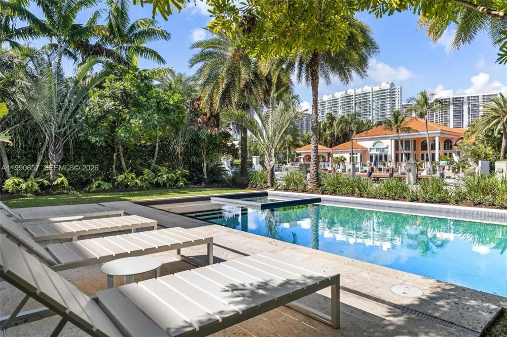 410 Golden Beach Dr Golden Beach, FL 33160