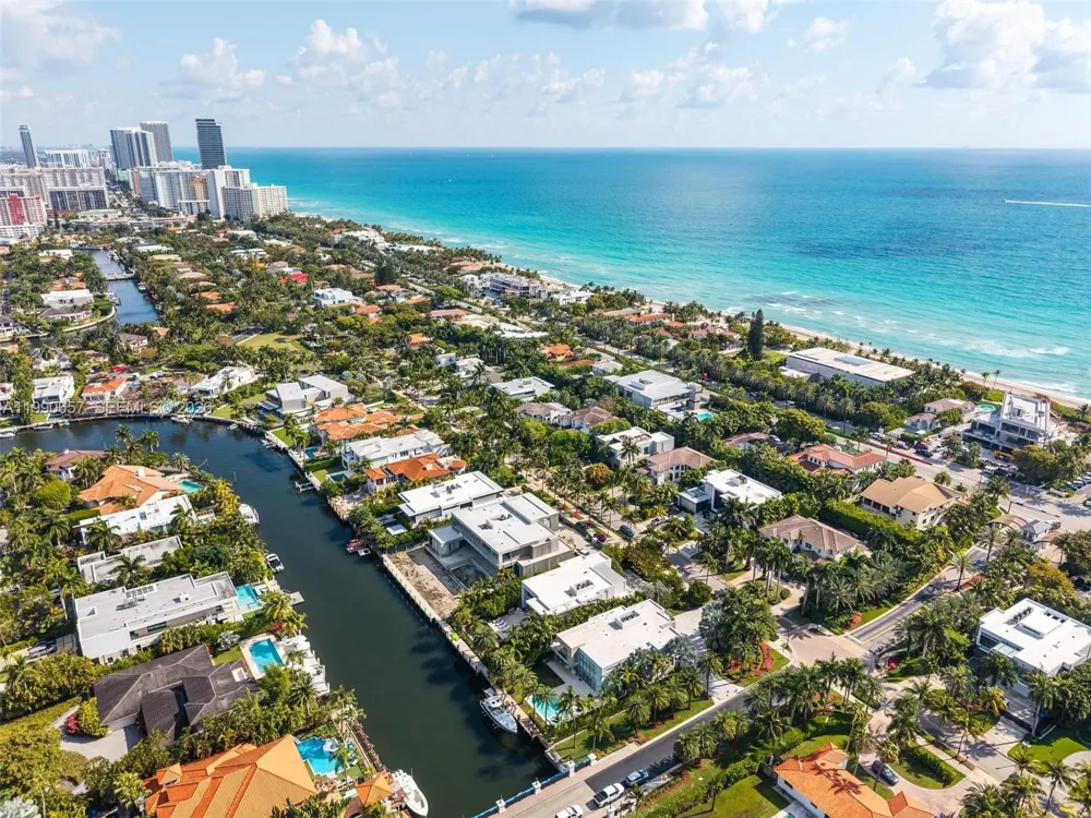 410 Golden Beach Dr Golden Beach, FL 33160