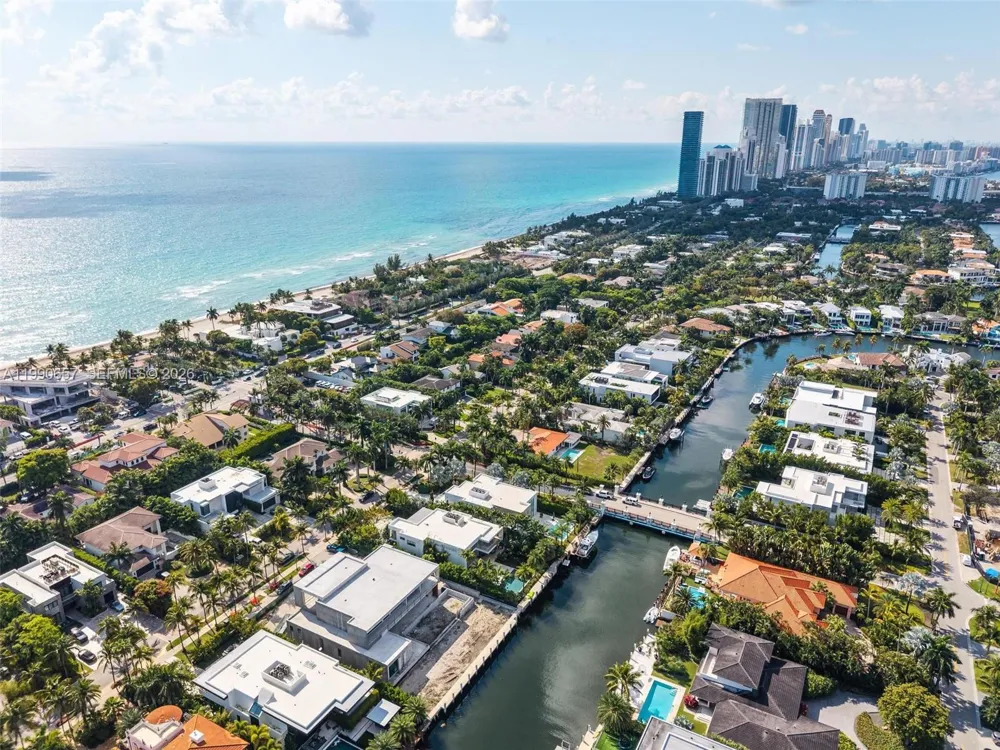 410 Golden Beach Dr Golden Beach, FL 33160