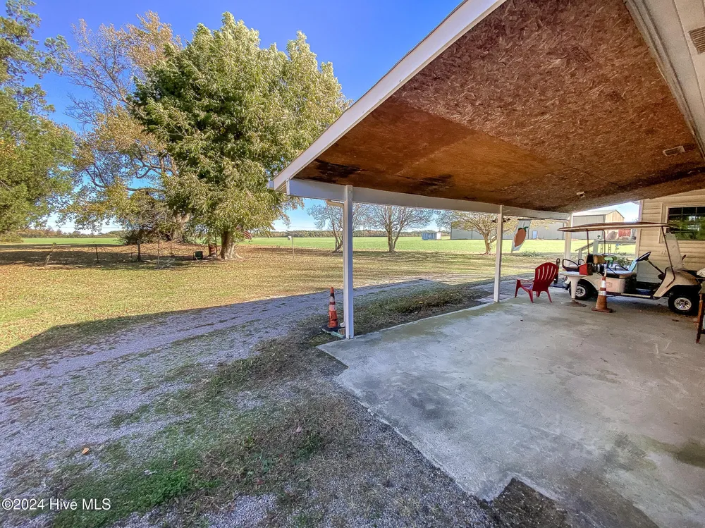 4271 Caratoke Highway Barco, NC 27917
