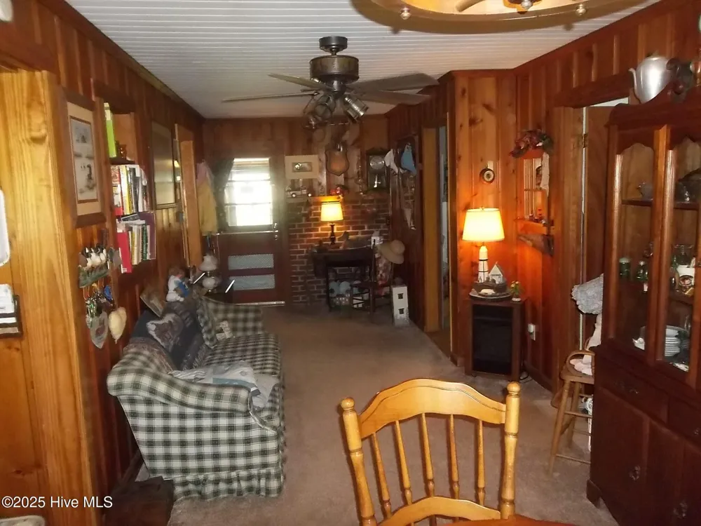 4271 Caratoke Highway Barco, NC 27917