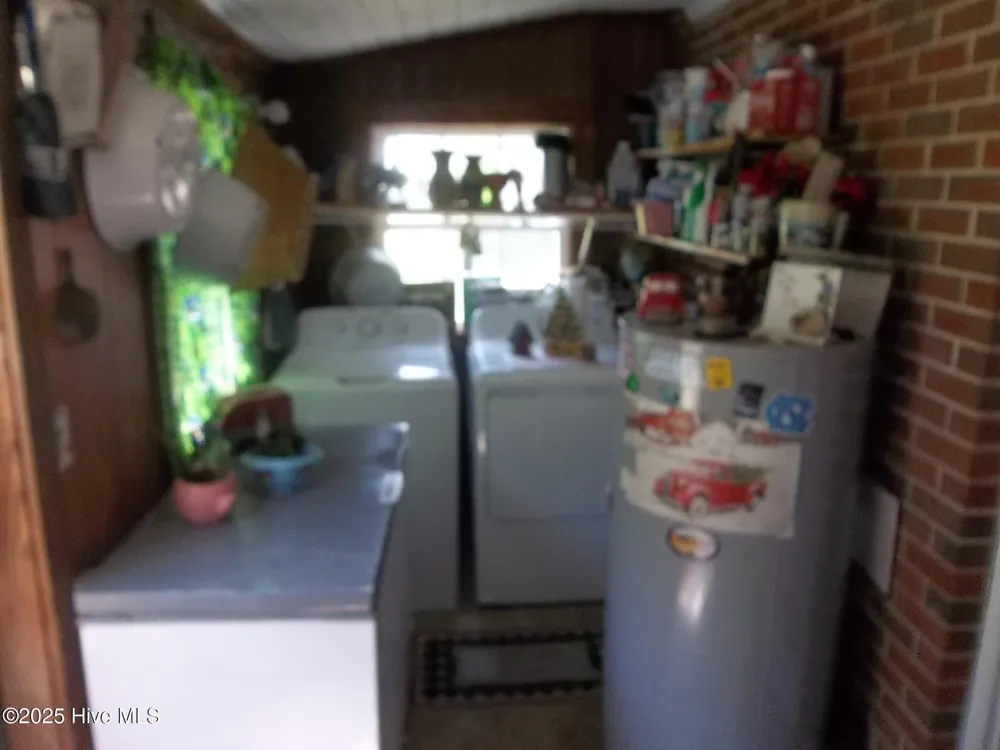 4271 Caratoke Highway Barco, NC 27917