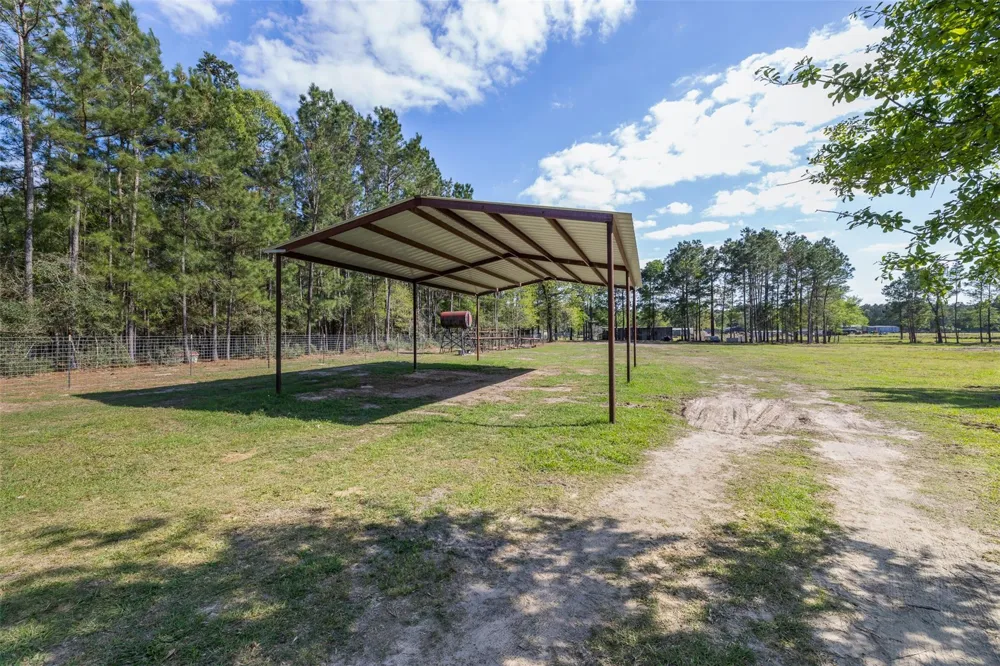 5890 Magan Road Waller, TX 77484