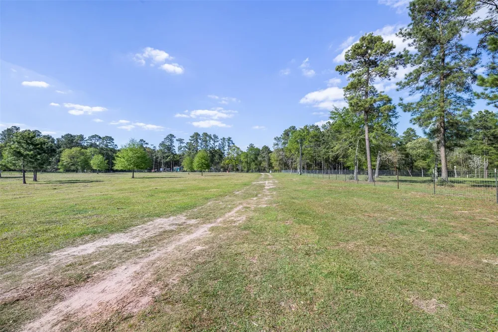 5890 Magan Road Waller, TX 77484