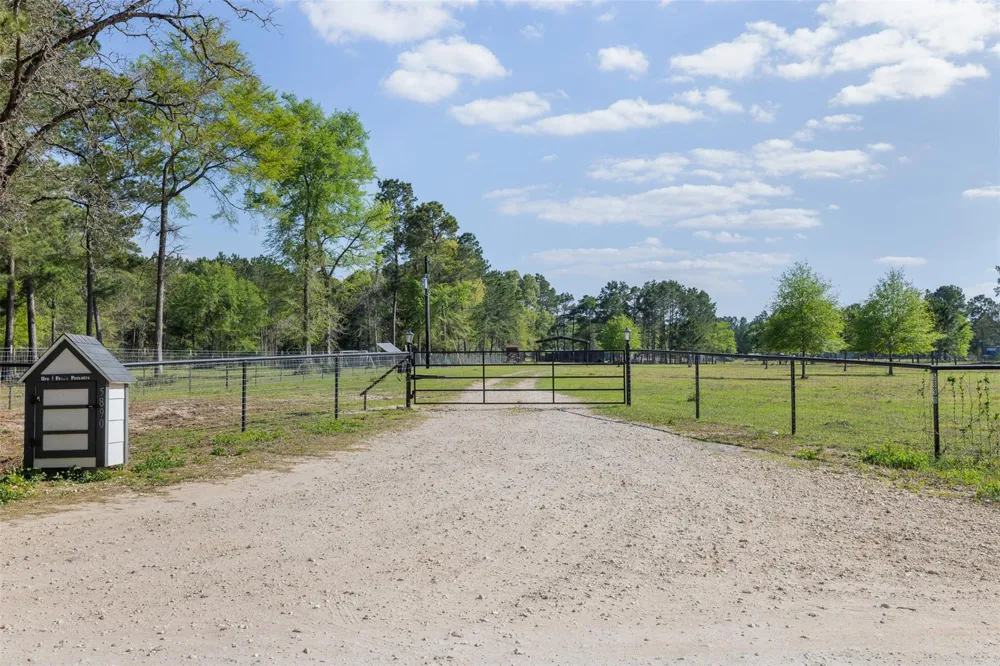 5890 Magan Road Waller, TX 77484