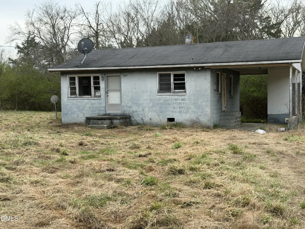 A57 56 Woodsdale Rd Roxboro, NC 27574