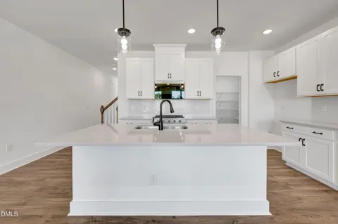 51 Ara Court #211