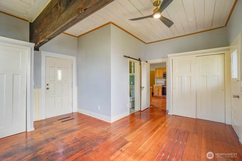 99 Main Street Cathlamet, WA 98612