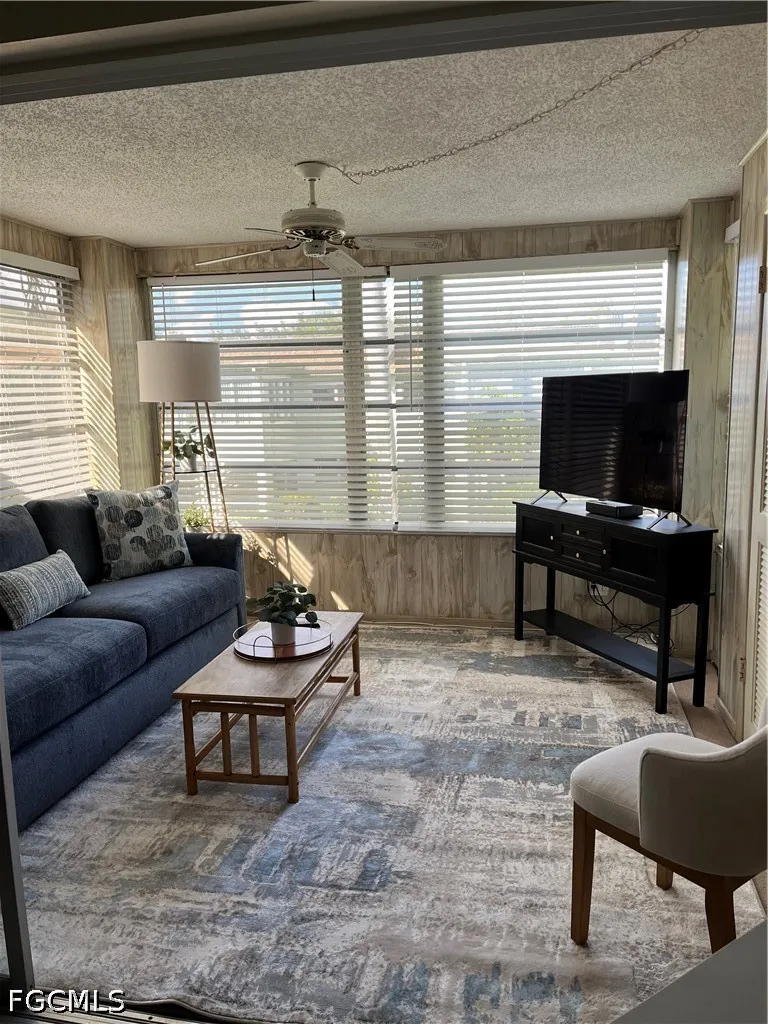 COLLEGE PARKWAY #62D Fort Myers, FL 33907