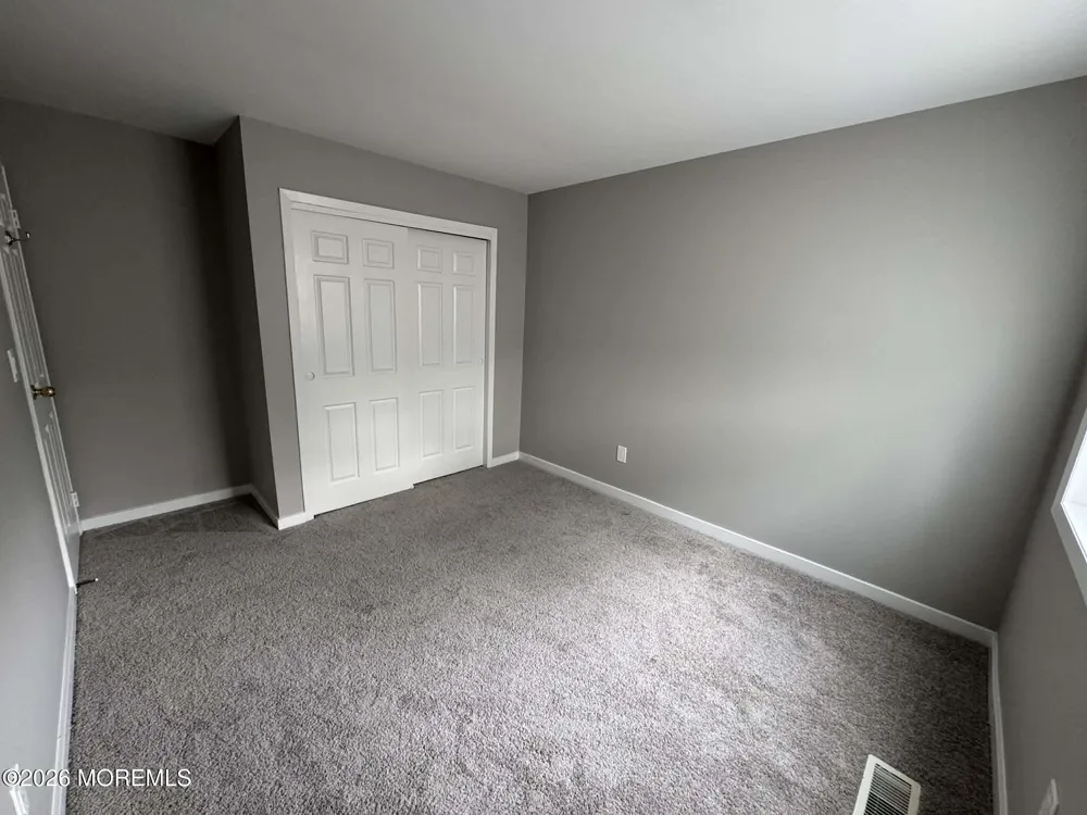 85 Shady Lane Hardyston, NJ 07419