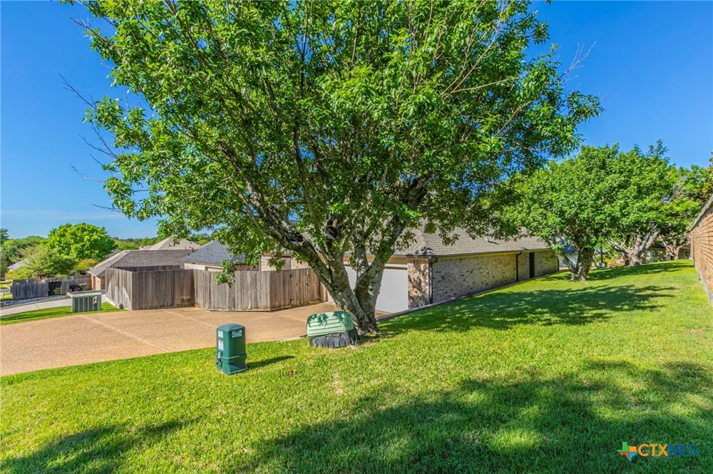 1305 Daisy Lane Temple, TX 76502