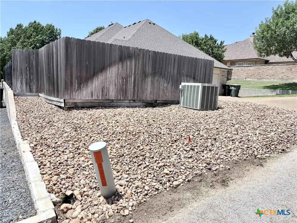 1305 Daisy Lane Temple, TX 76502