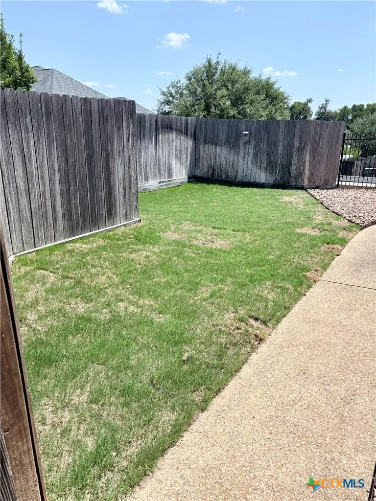 1305 Daisy Lane Temple, TX 76502