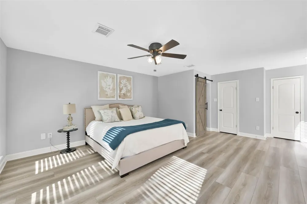 146 W Woodstock Circle Drive Spring, TX 77381