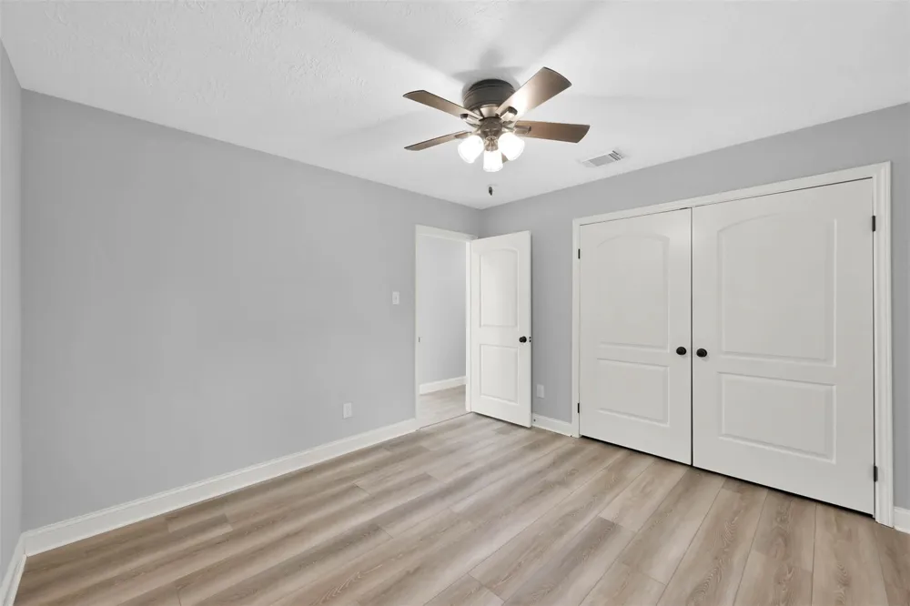 146 W Woodstock Circle Drive Spring, TX 77381