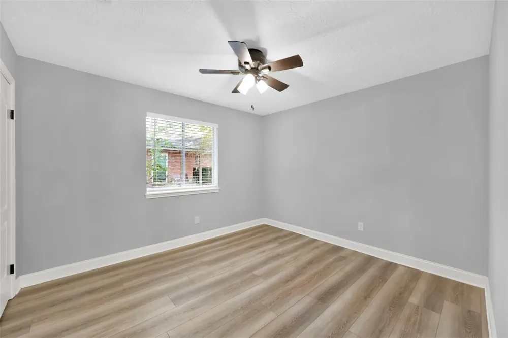 146 W Woodstock Circle Drive Spring, TX 77381