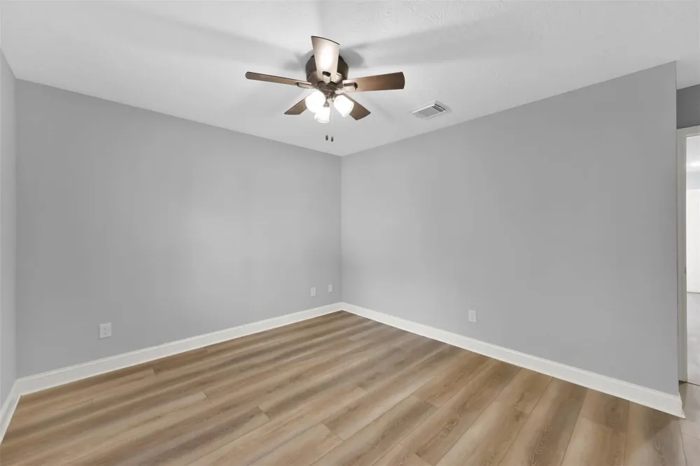 146 W Woodstock Circle Drive Spring, TX 77381