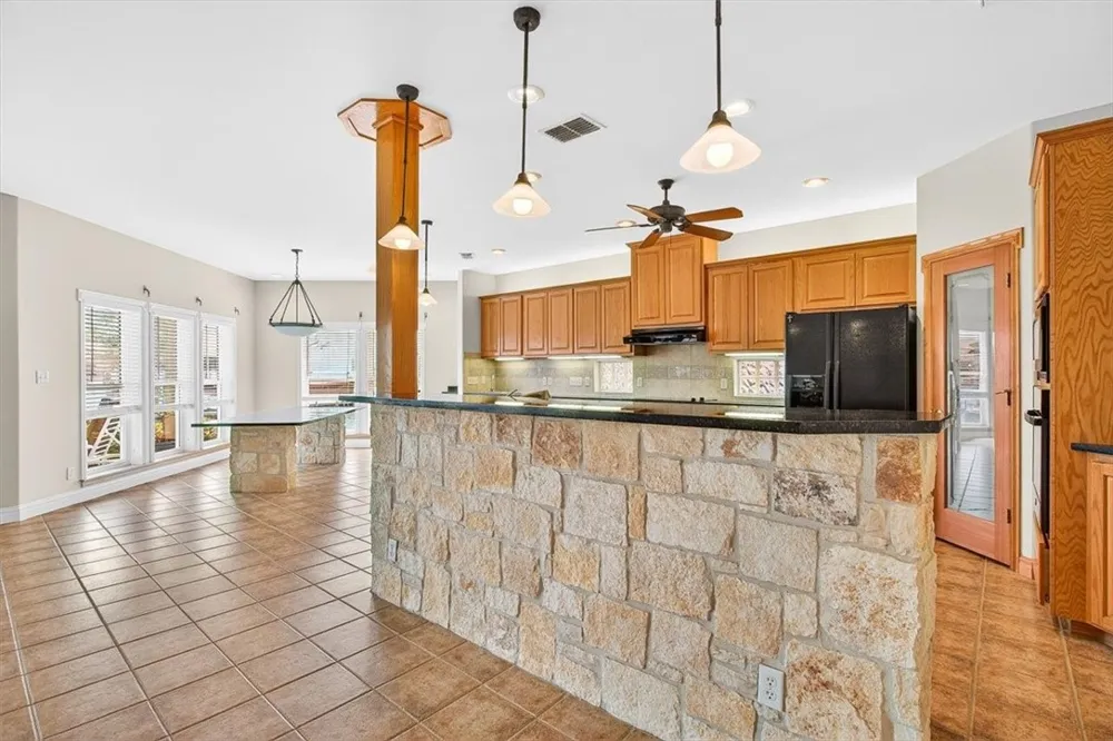 131 Sea Mist Drive Aransas Pass, TX 78336