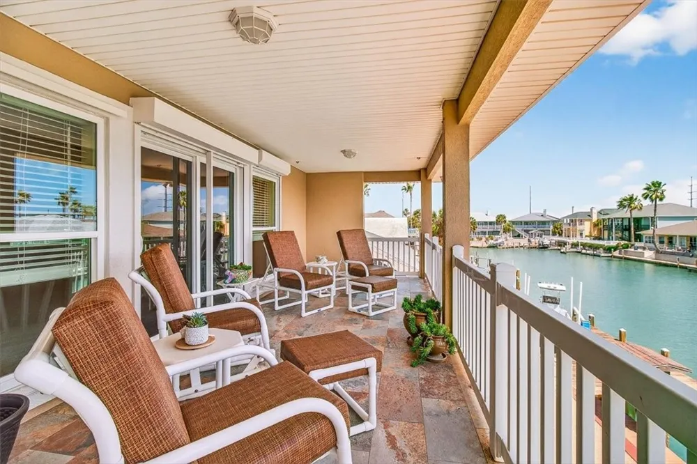 131 Sea Mist Drive Aransas Pass, TX 78336
