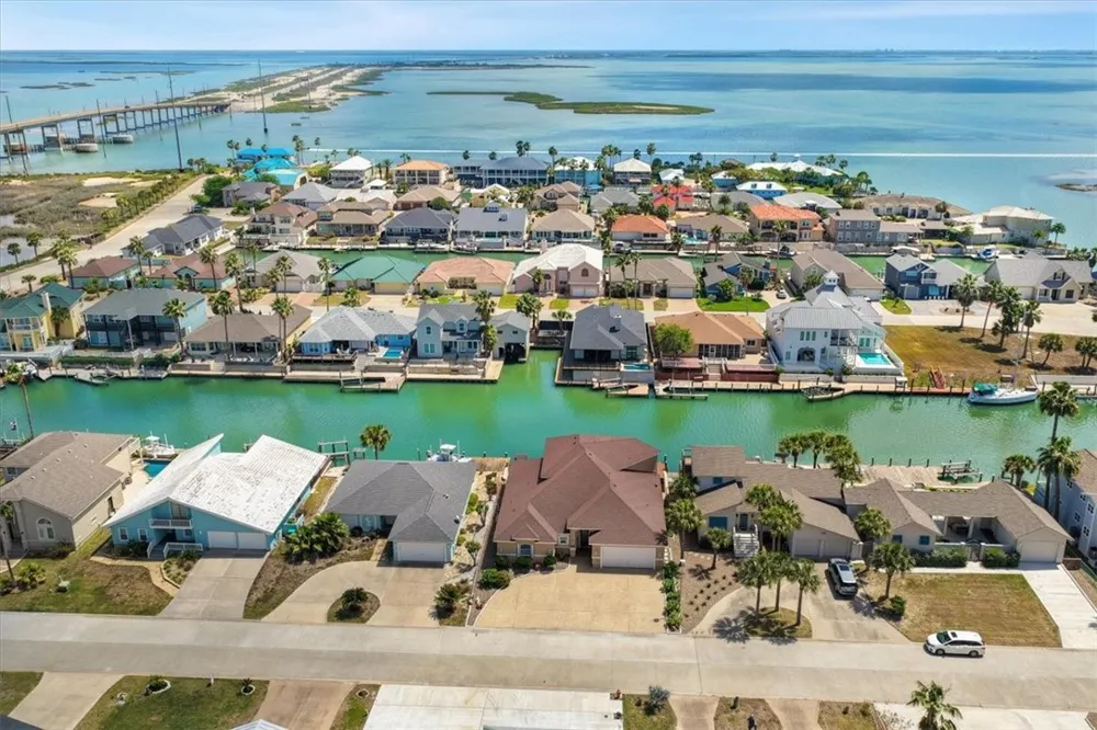 131 Sea Mist Drive Aransas Pass, TX 78336