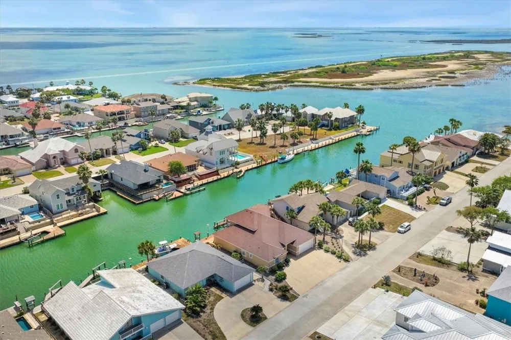 131 Sea Mist Drive Aransas Pass, TX 78336