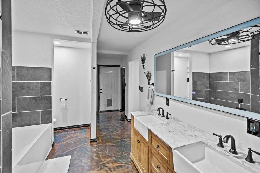 207 Sand Street Comanche, TX 76442